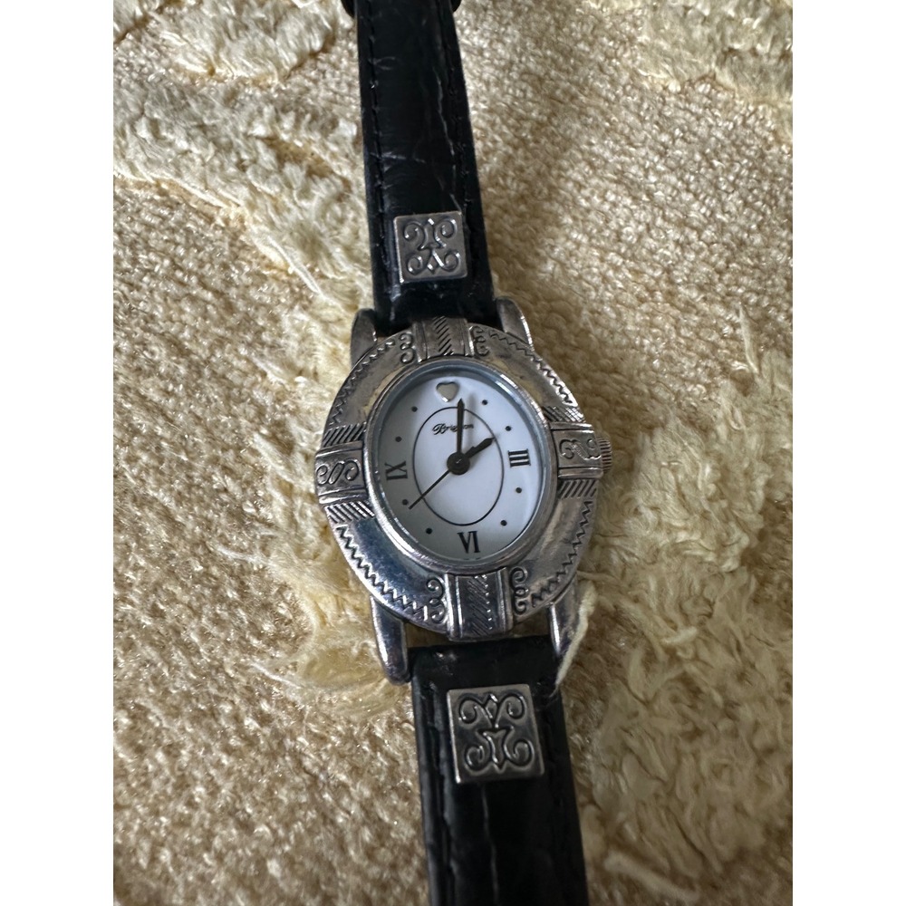 Brighton Moscow Watch Womens Black Leather Strap Silver Oval Face Heart‎ Detail